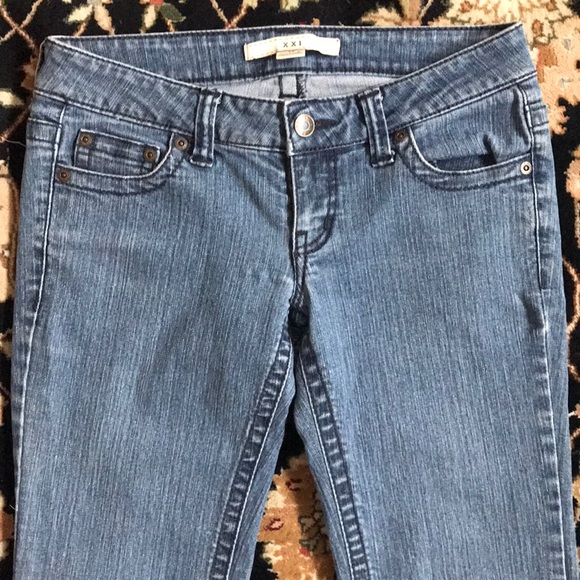 XXI BLUE JEANS - Picture 3 of 9